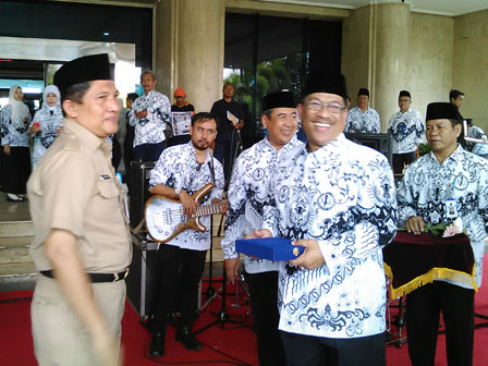 Pencarian PGRI Metro - Persatuan Guru Republik Indonesia Cabang Metro